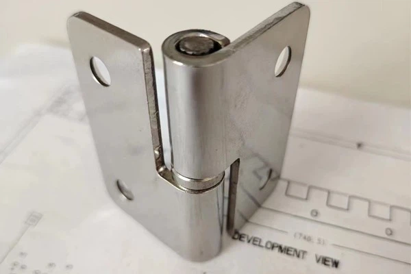 Corrosion-resistant Hinge Shafts