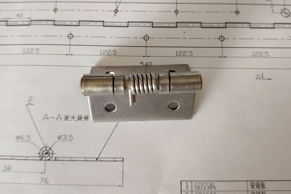 Miniature Hinges